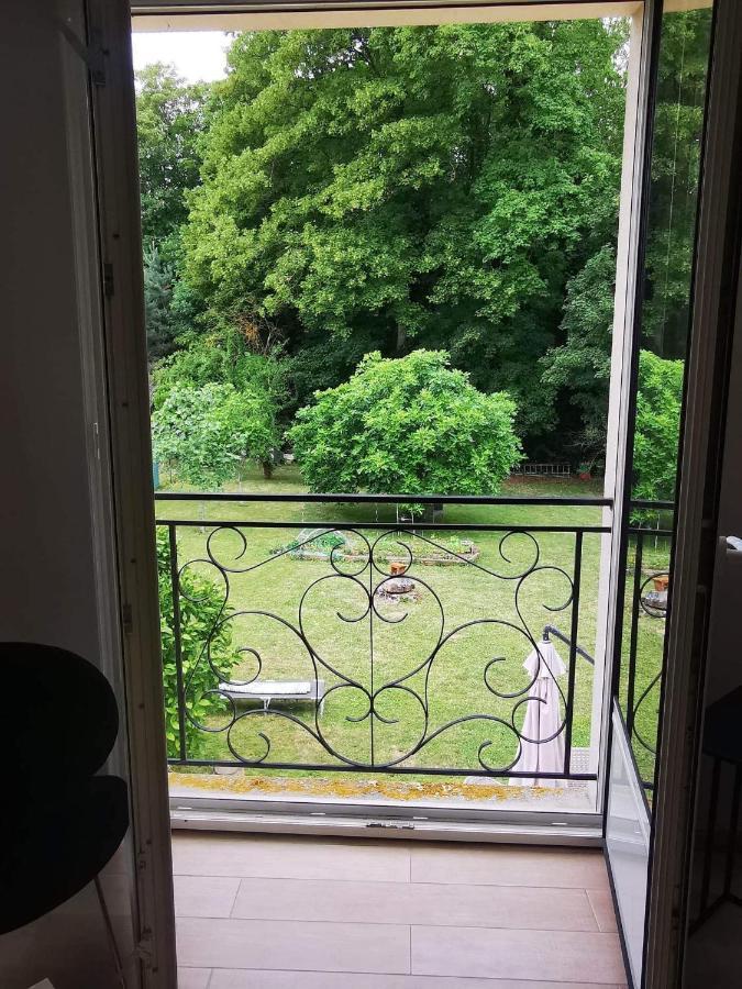 Chambre Au Calme Domont Exterior photo